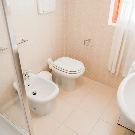 Grabbia 6 By Design Daire *