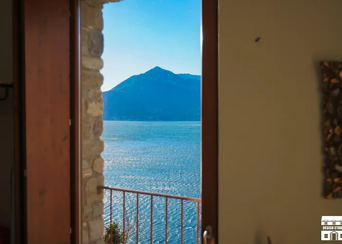 Grabbia 6 By Design Апартаменты *