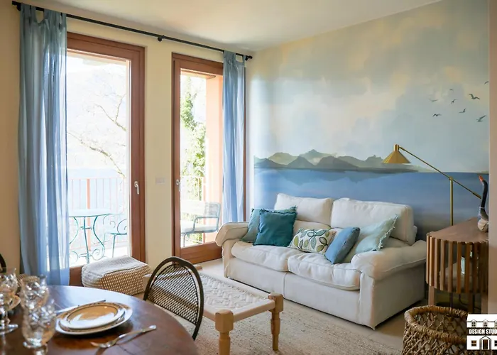 Апартаменты Grabbia 6 By Design